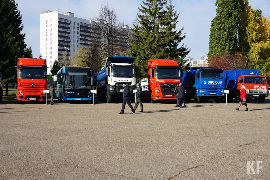 «Когда Рустам Нургалиевич общается с машиностроителями, у него глаза горят»