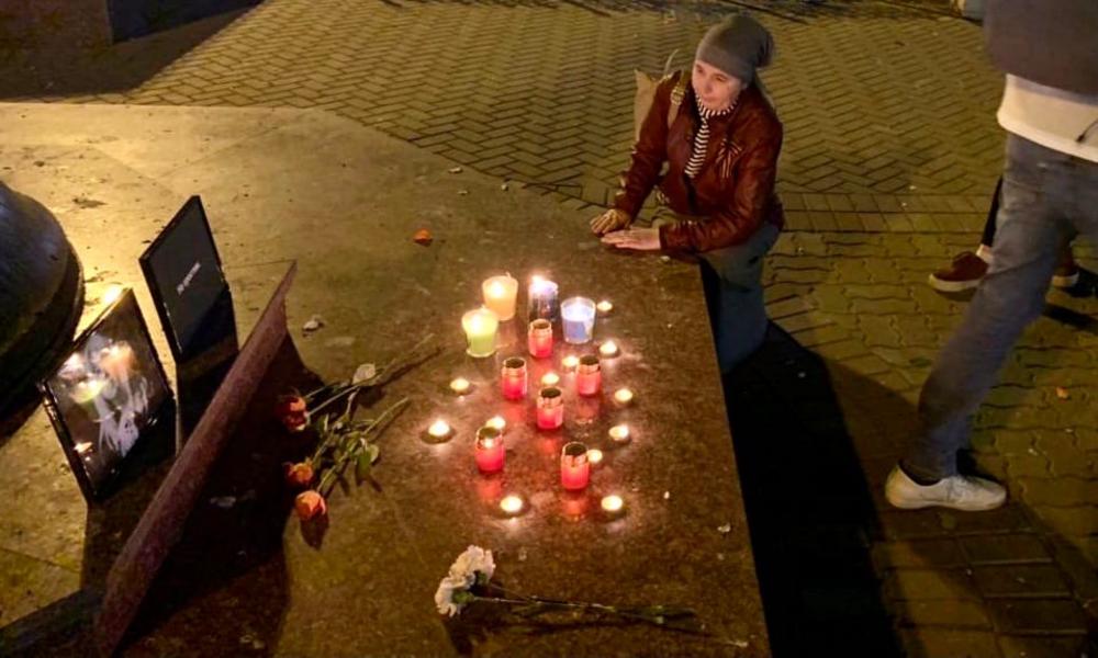 В Казани почтили память погибшей журналистки Ирины Славиной