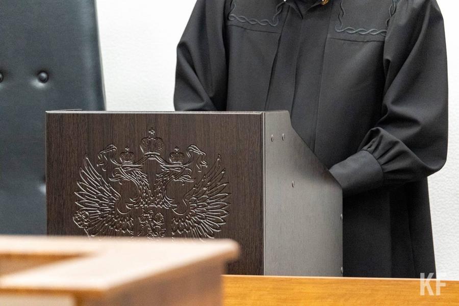 Три года строгого режима дали, а как именно были похищены деньги - не поняли Три года строгого режима дали, а как именно были похищены деньги - не поняли