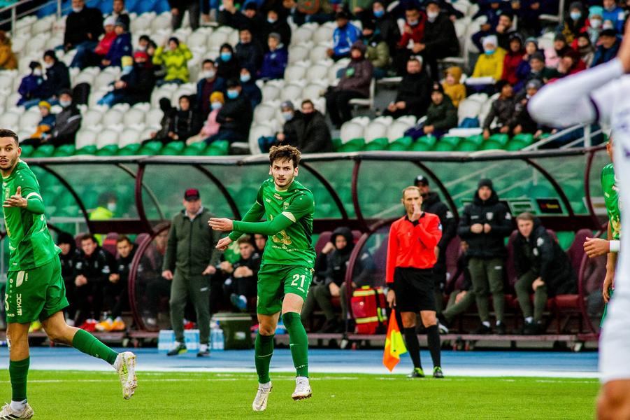 А может, пора привыкнуть к такому «Рубину»? Шесть матчей без побед и нет игры