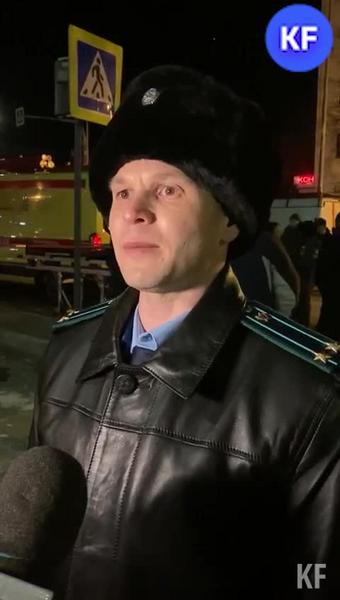 В Челнах из-под завалов взорвавшегося дома достали 22-летнюю девушку: она в тяжелом состоянии