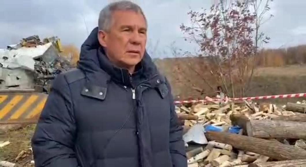 Рустам Минниханов: На борту рухнувшего самолета были не только татарстанцы