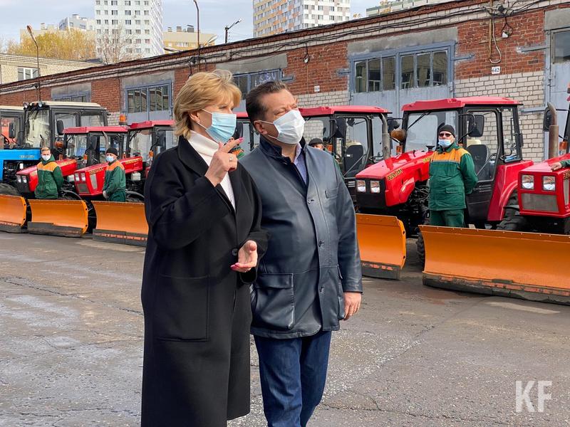 Метшин: Требования к уборке дорог от снега в Казани гораздо жестче, чем в других городах Метшин: Требования к уборке дорог от снега в Казани гораздо жестче, чем в других городах