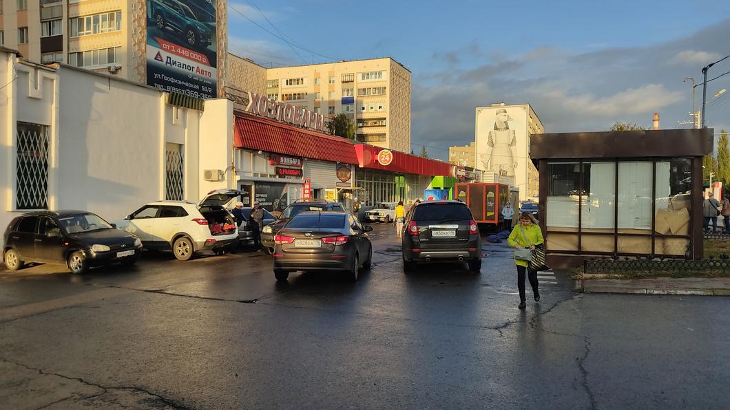 В Альметьевске занялись реконструкцией пешеходной зоны на улице Герцена В Альметьевске занялись реконструкцией пешеходной зоны на улице Герцена