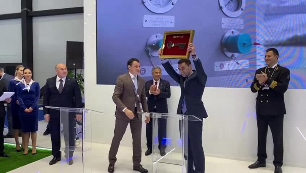 Татарстан передал «Газпрому» инновационный теплоход​ «Чайка СПГ»