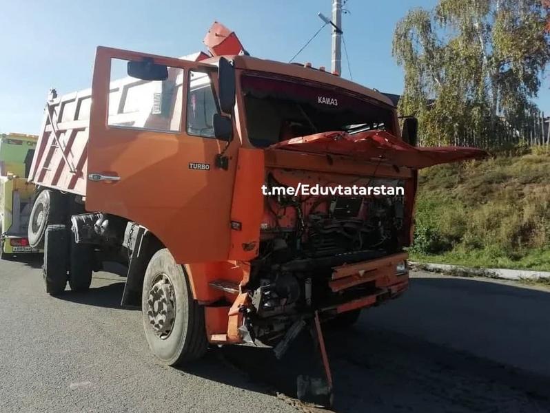 Из Волги вытащили «КАМАЗ», снесший «Ауди» в Верхнем Услоне