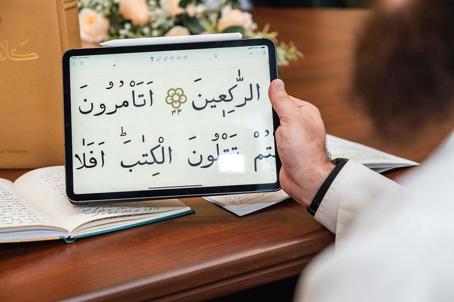 Сотрудники «Водоканала» устраняют провал на ​Амирхана и Чистопольской​ в Казани