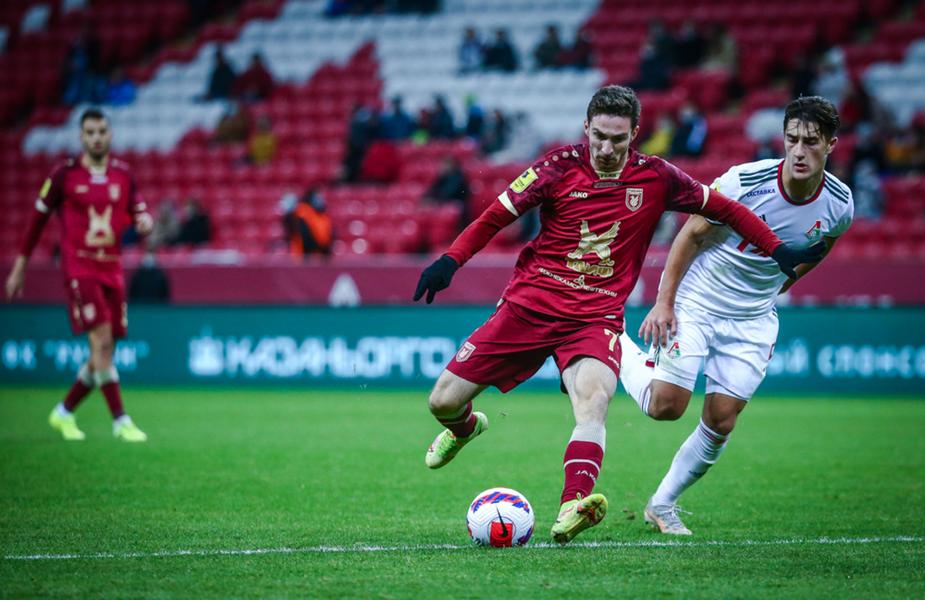 «Рубин» бездарно упустил победу в матче с «Локомотивом»