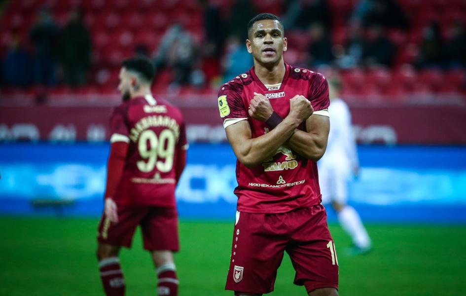 «Рубин» бездарно упустил победу в матче с «Локомотивом»