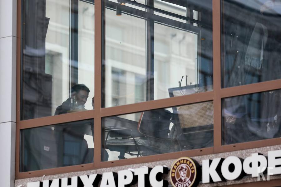 «Торговые центры немного опустели, особенно в первые дни мобилизации»: как челнинский бизнес справляется с мобилизацией