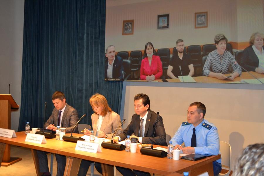 Филькина грамота: татарстанские предприниматели попадают в мошеннические схемы под видом госзакупок Филькина грамота: татарстанские предприниматели попадают в мошеннические схемы под видом госзакупок