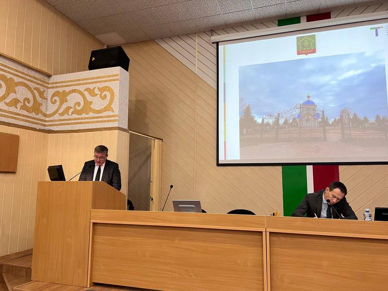 «Резкую революцию делать нельзя, но порядок нужно наводить»: содержать кладбища в Альметьевске начнут по-новому