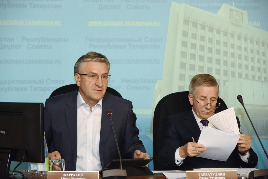 Дефицит бюджета Татарстана-2023 превысит 27 млрд рублей, но районов и соцобязательств это не коснется