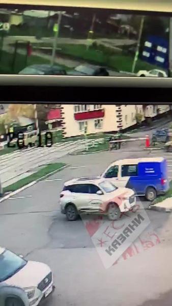 Елабужанка грозит обидчику ее семилетнего сына полицией из-за пинка Елабужанка грозит обидчику ее семилетнего сына полицией из-за пинка