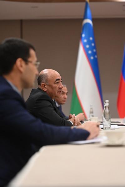 Минниханов встретился с хокимом Ташкентской области Зойиром Мирзаевым