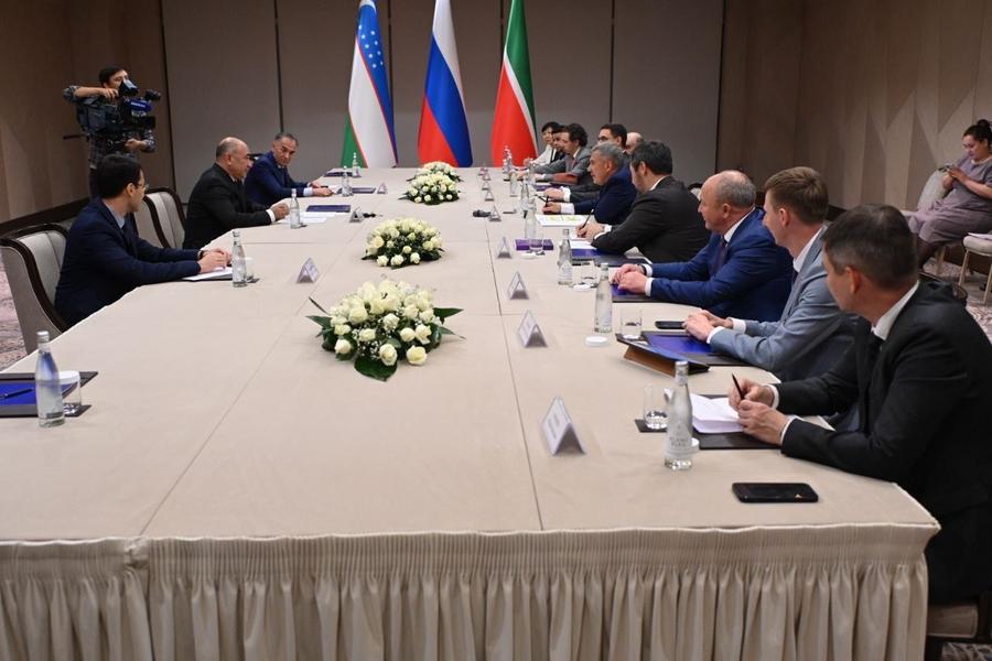 Минниханов встретился с хокимом Ташкентской области Зойиром Мирзаевым