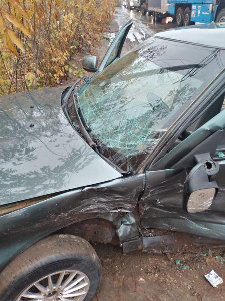 Водитель «Приоры» на промзоне в Нижнекамске устроил ДТП, в котором сам пострадал