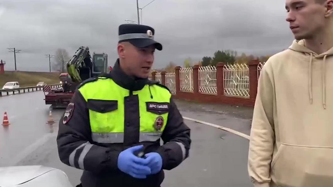 Полицейские Челнов нашли у ехавшего с девушками в Златоуст парня 381 г амфетамина