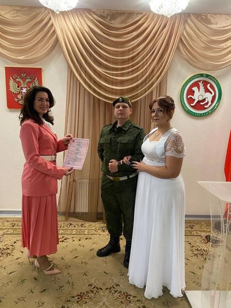 Мобилизованный приехал в Челны, чтобы пожениться