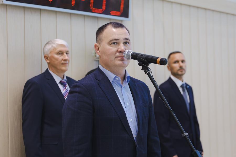 «Пусть это место остается центром притяжения»: бассейн «Оргсинтез» отметил 50-летие