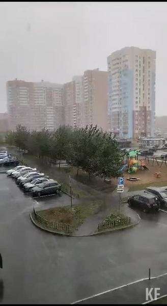 Сильный снегопад в Казани: видео