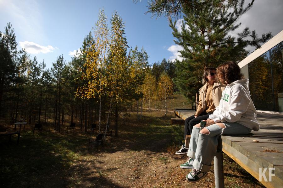Глэмпинги против лесопарков: Где отдохнуть на природе рядом с Казанью