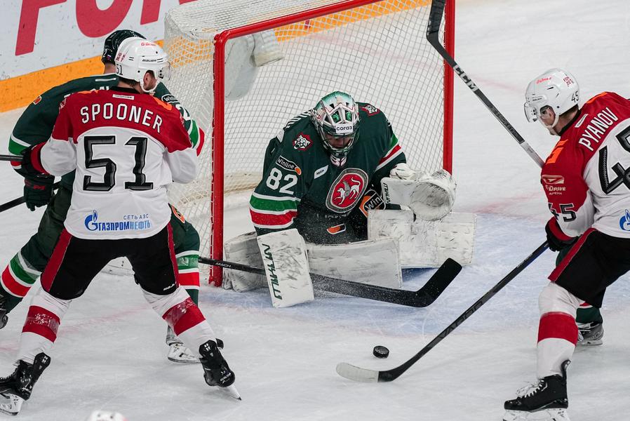 Битва Востока: «барсы» снова сильнее «ястребов»