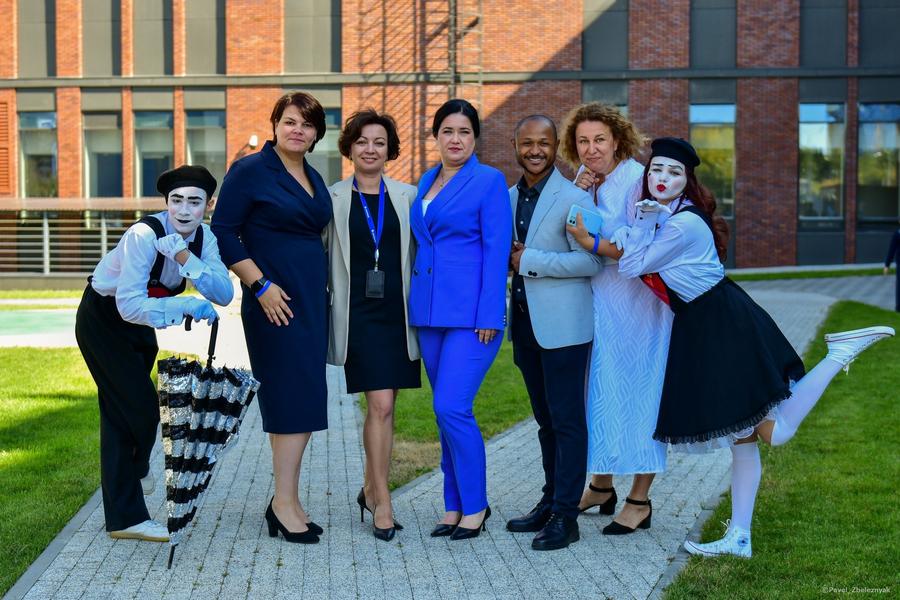 За кулисами роскоши: кому принадлежали самые дорогие частные школы Казани