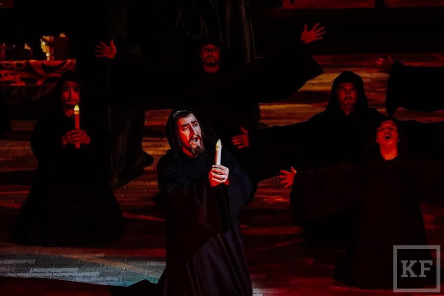 Рауфаль Мухаметзянов удивил казанского зрителя национальной премьерой