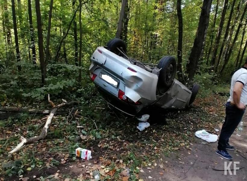Устроивший смертельную аварию в Нижнекамске парень и его пассажир получили травмы Устроивший смертельную аварию в Нижнекамске парень и его пассажир получили травмы