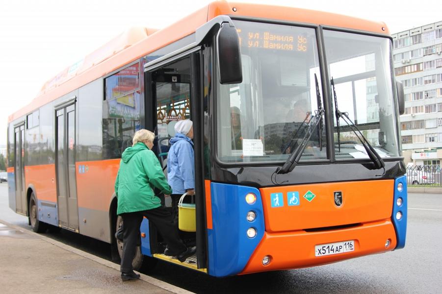 Челнинцам снова обещают большие автобусы