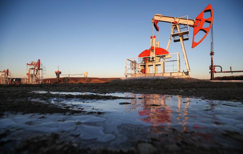 Время дешевой нефти: аналитики не верят в рост «черного золота»
