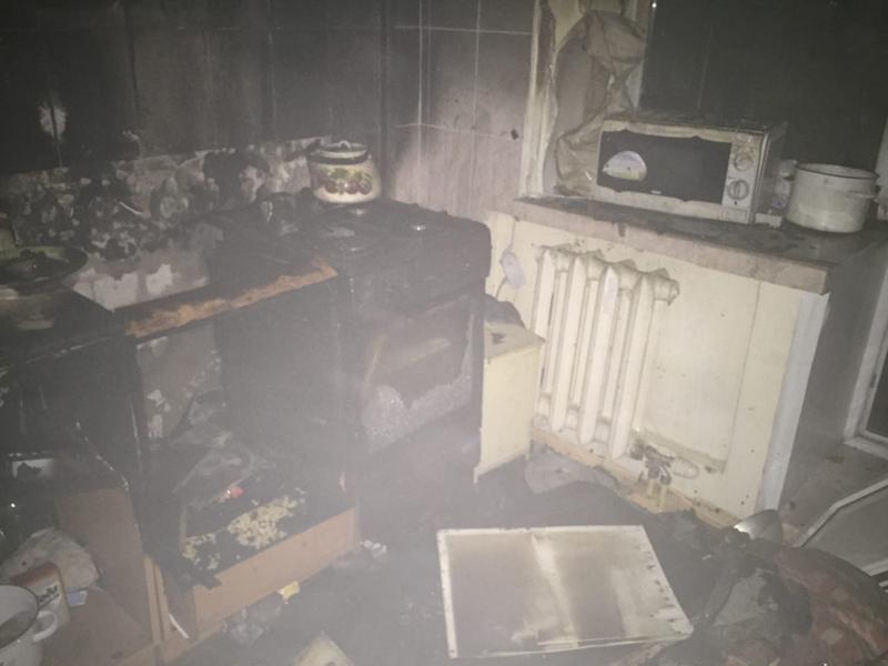 Жительница Татарстана чуть не спалила 4-этажный дом, устроив пожар во время готовки