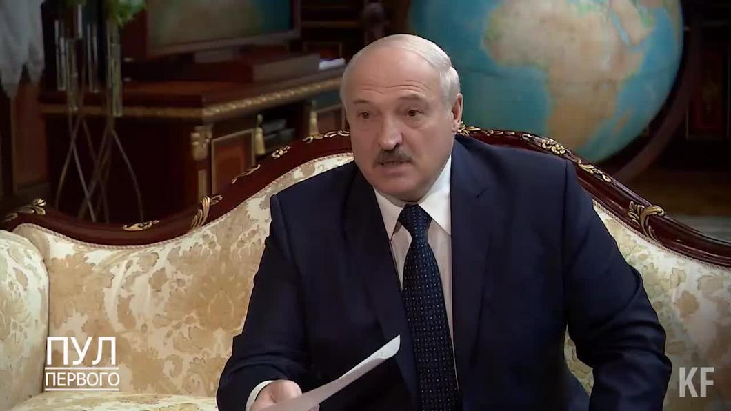 Лукашенко назвал отравление Алексея Навального фальсификацией