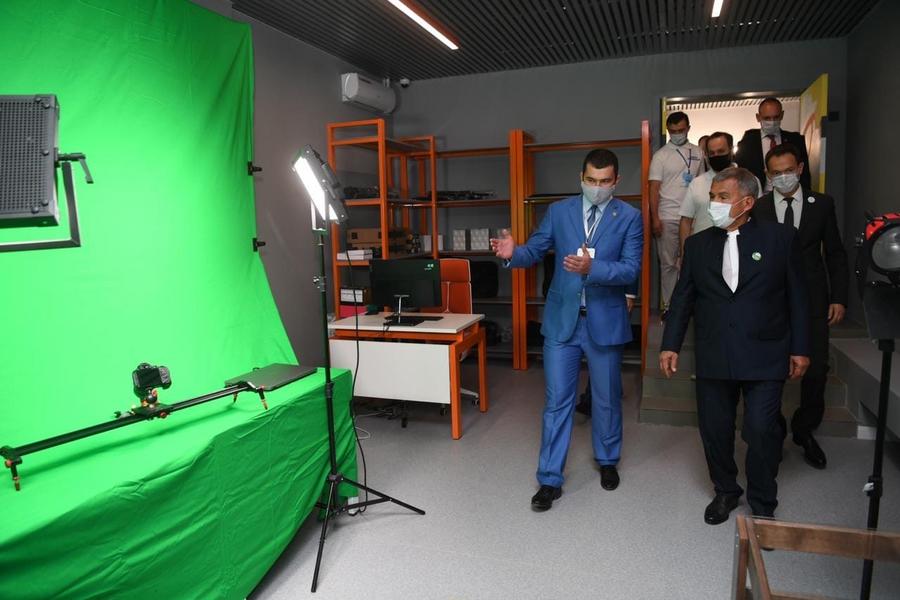 В Альметьевске открылась анимационная школа студии «Союзмультфильм» В Альметьевске открылась анимационная школа студии «Союзмультфильм»