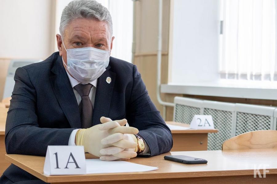 «Бурганов был единственный министр, кто хорошо говорил на татарском. Только все свои знания он использовал против языка»