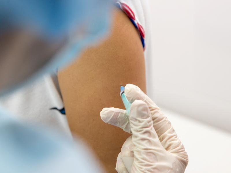 Прививку от гриппа во время выборов в Альметьевске сделали 3 000 жителей