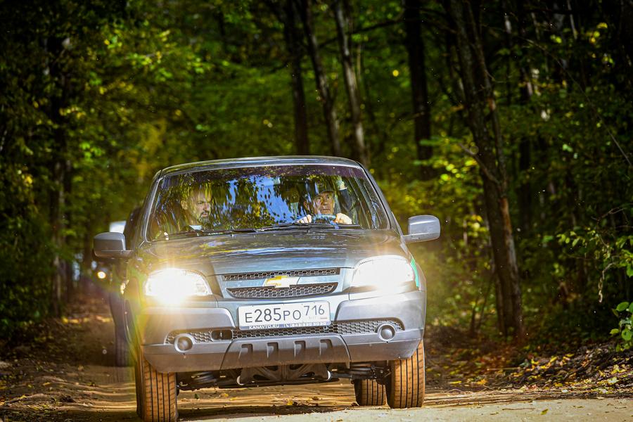 Минниханов посадил деревья в Рыбно-Слободском районе Татарстана Минниханов посадил деревья в Рыбно-Слободском районе Татарстана