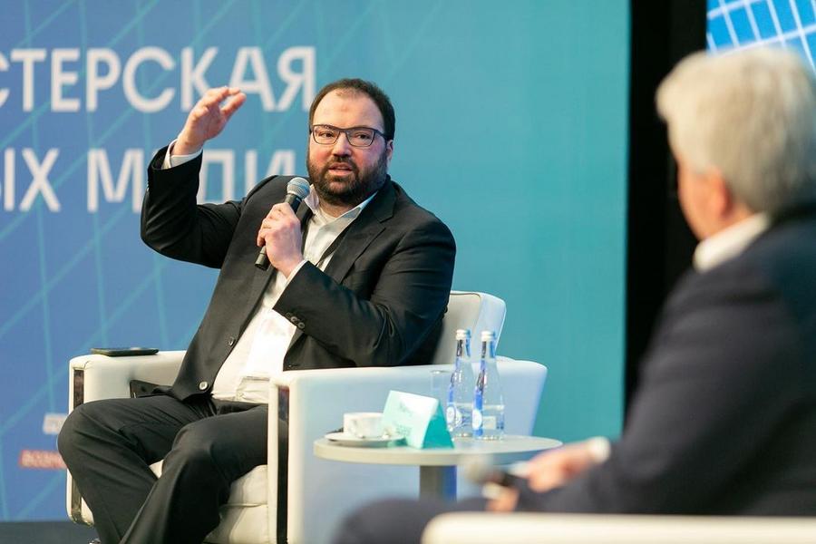 Максут Шадаев пригласил слушателей «Мастерской новых медиа» в команду Минцифры