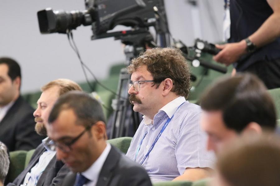 «Ставим на пятёрку»: Минниханов изящно агитирует за «Единую Россию»