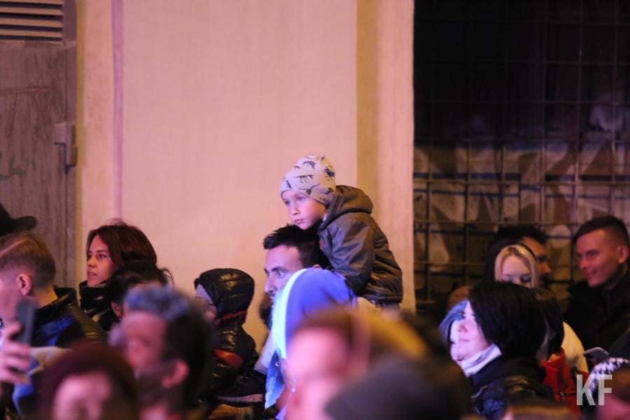 Тысячи казанцев вышли на фестиваль «Профсоюзная»