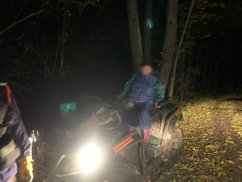 Спасатели нашли в лесу Зеленодольского района заблудившуюся женщину