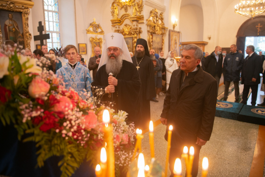 Минниханов поздравил татарстанцев с юбилейной датой возрождения Раифского монастыря