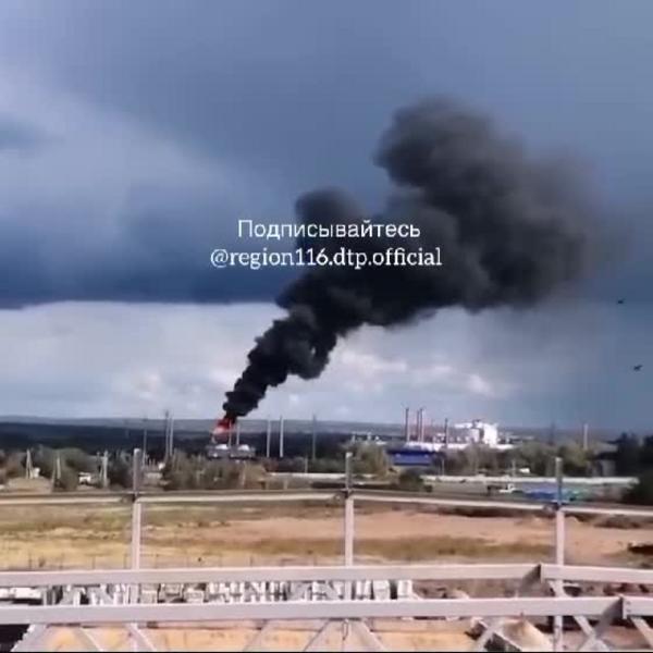 МЧС Татарстана опровергло информацию о пожаре рядом с  «​Оргсинтезом»