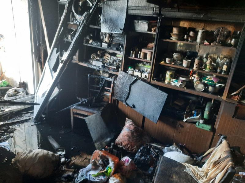 В Нижнекамске из-за пожара в квартире эвакуировались люди