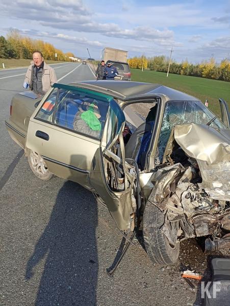 Виновницей аварии в Нижнекамском районе стала женщина Виновницей аварии в Нижнекамском районе стала женщина