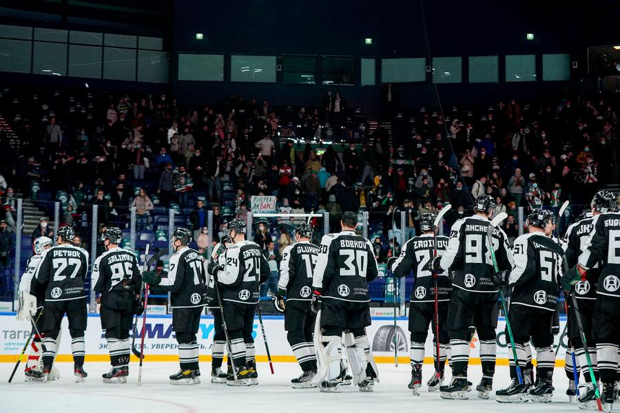 «Ак Барс» выстрадал победу с «Сочи». Пока игра в команде не клеится «Ак Барс» выстрадал победу с «Сочи». Пока игра в команде не клеится