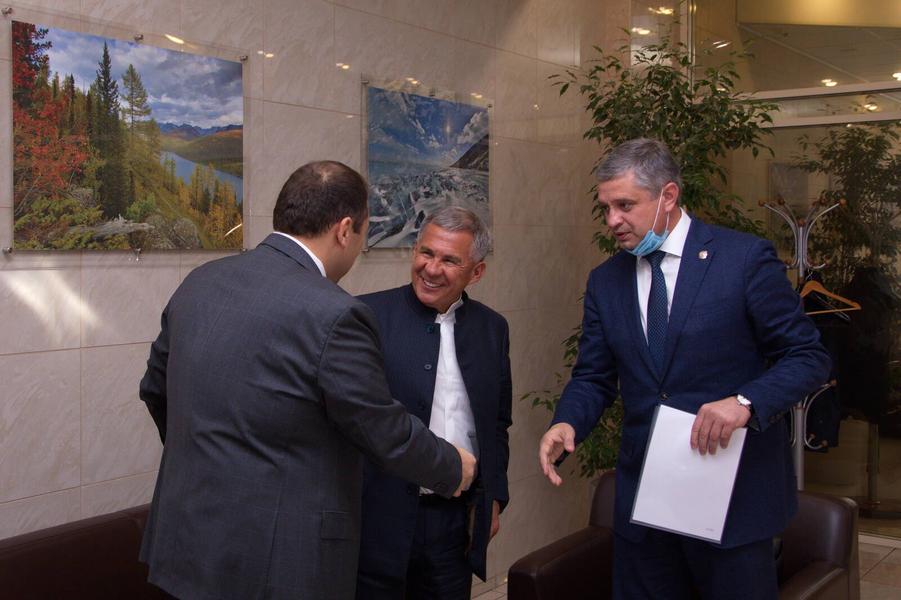 Минниханов обсудил с главой Минприроды России оздоровление Волги и модернизацию очистных в Казани