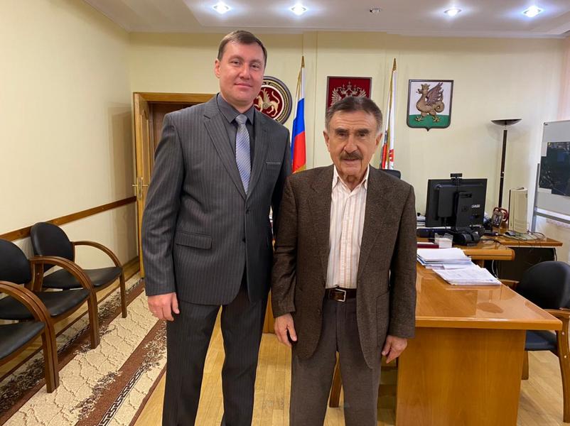 Леонид Каневский посетил музей УМВД России по Казани