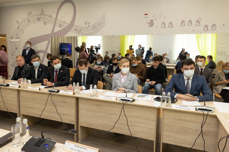 Ильсур Метшин: Национальные проекты составляют больше трети бюджета Казани